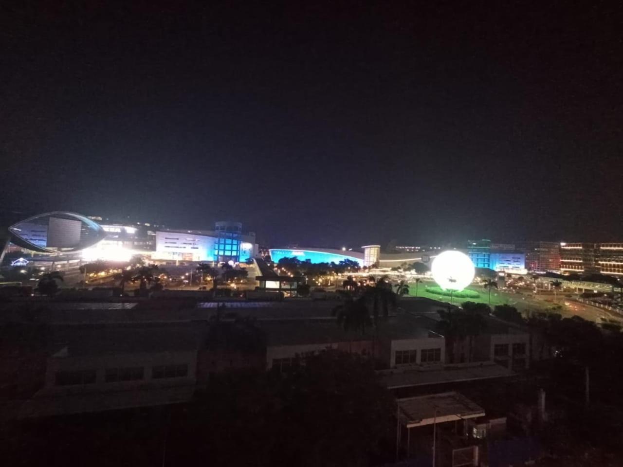 Sea Residences Moa Pasay City - Myra Condotel Dış mekan fotoğraf